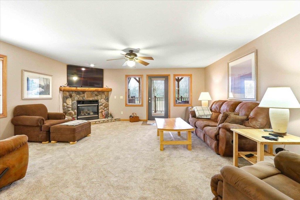 Photo of 2011-4 S Czech CROSSING #3004, Arkdale, WI 54613 (MLS # 2020652)