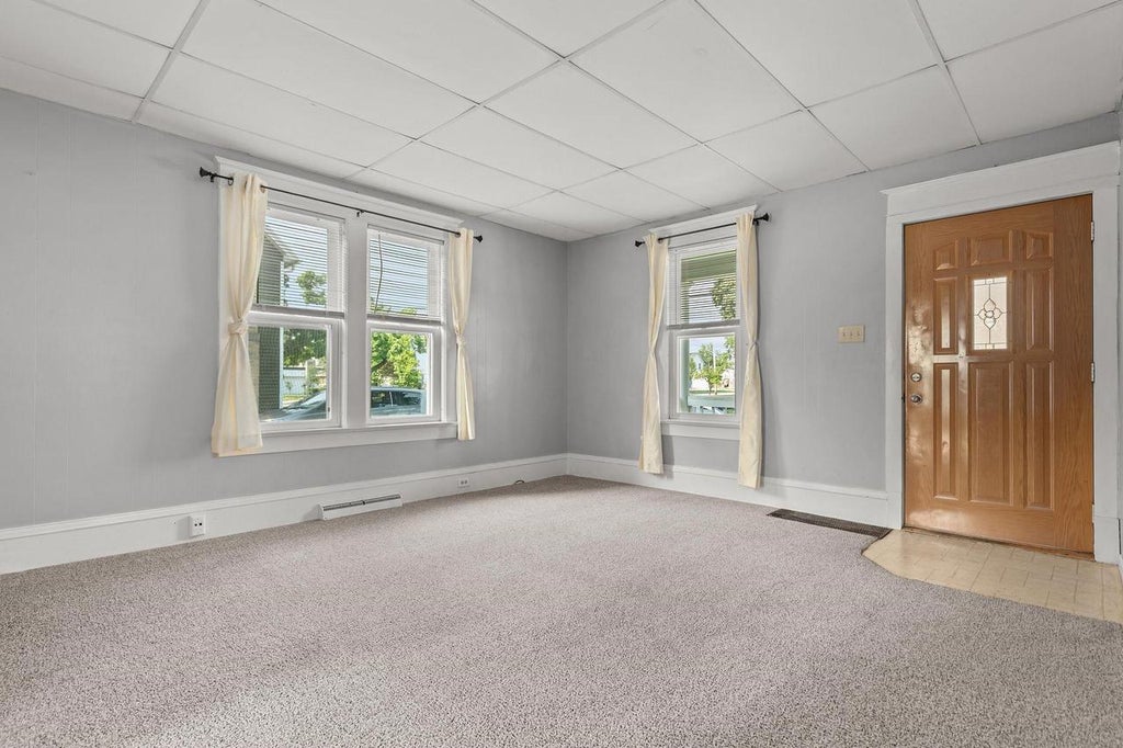 Photo of 1412 N Durkee STREET, Appleton, WI 54911 (MLS # 50329569)