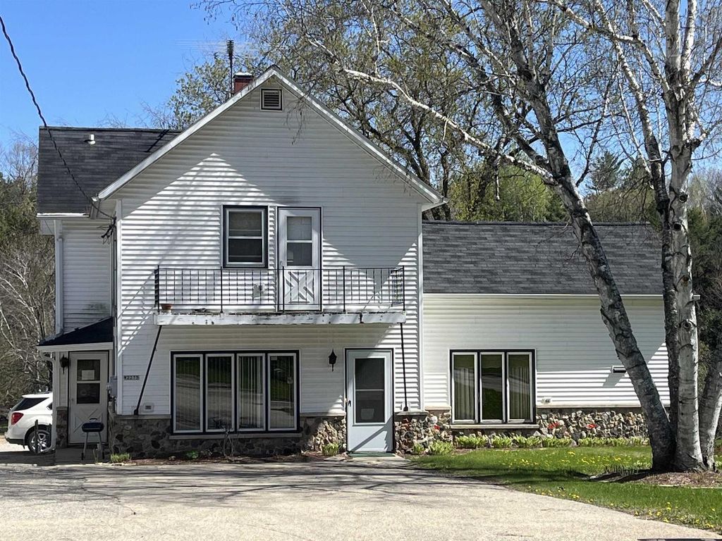 Photo of W2275 Wi 22, Gillett, WI 54124 (MLS # 50324743)