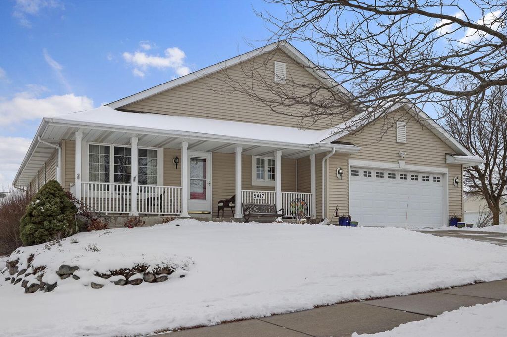 Photo of 5417 32nd STREET, Kenosha, WI 53144 (MLS # 1948655)