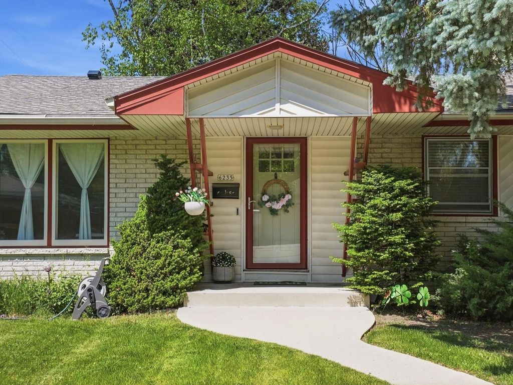 Photo of 6235 N 95th STREET, Milwaukee, WI 53225 (MLS # 1962011)
