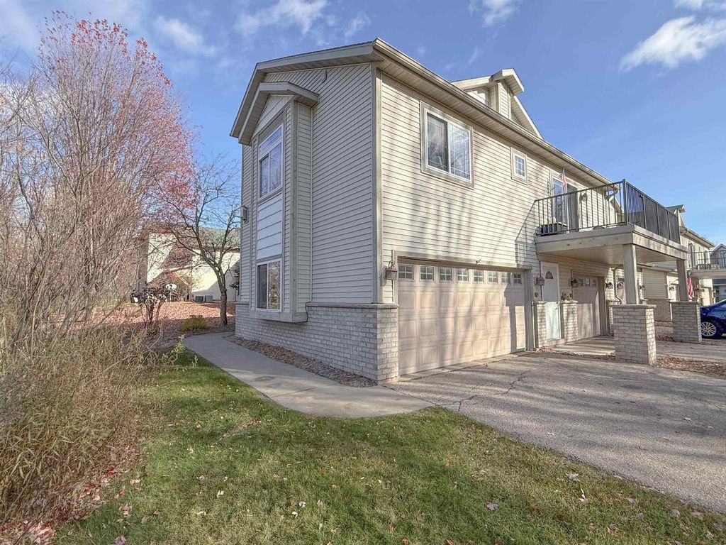 Photo of 1007 Mallard WAY, Marinette, WI 54143 (MLS # 50314941)