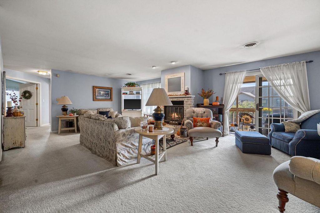 Photo of 3337 13th STREET #3C, Kenosha, WI 53144 (MLS # 1943150)