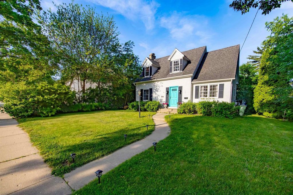 Photo of 332 Robert STREET, Fort Atkinson, WI 53538 (MLS # 2024341)