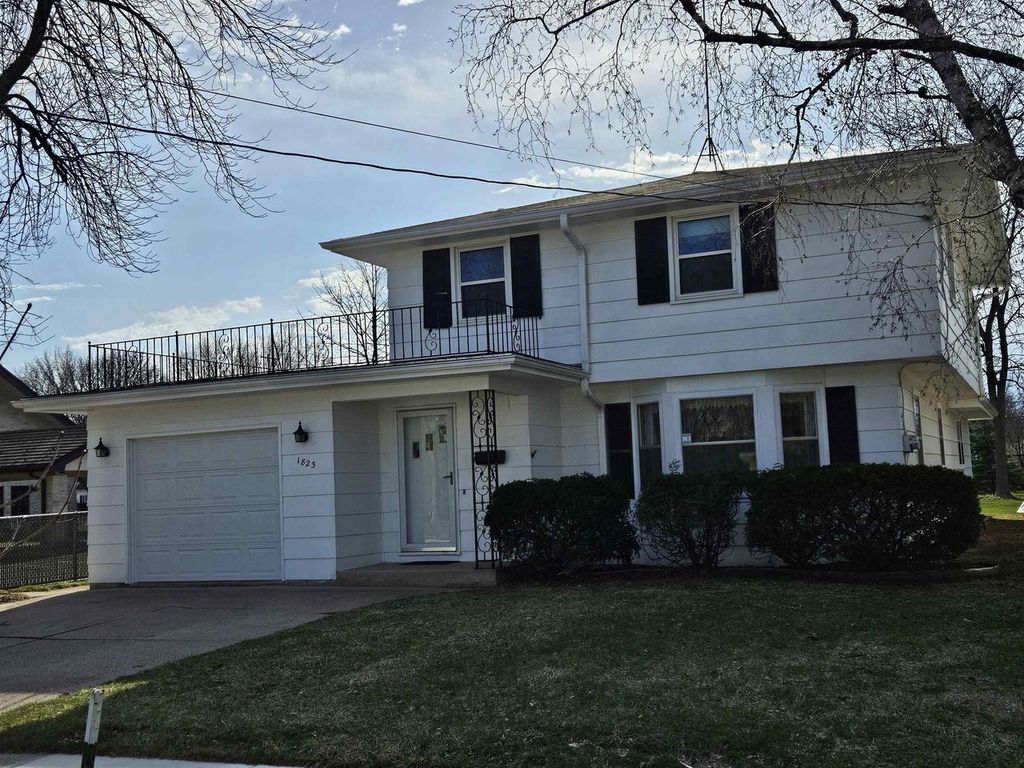 Photo of 1823 N Alvin STREET, Appleton, WI 54911 (MLS # 50323332)