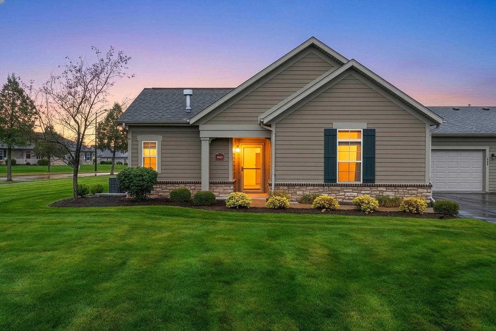 Photo of 2402 E Sienna WAY #107, Appleton, WI 54913 (MLS # 50334514)
