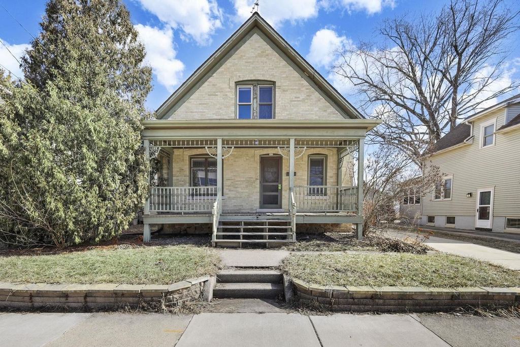 Photo of 503 S 9th STREET, Watertown, WI 53094 (MLS # 2017324)