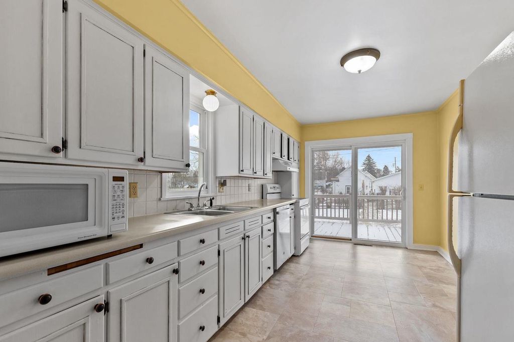 Photo of 108 E Millard STREET, New London, WI 54961 (MLS # 50320087)