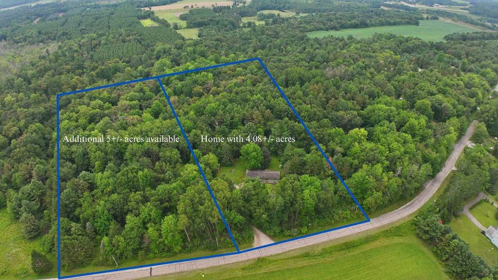 Photo of E1317 Larson ROAD, Waupaca, WI 54981 (MLS # 50330468)