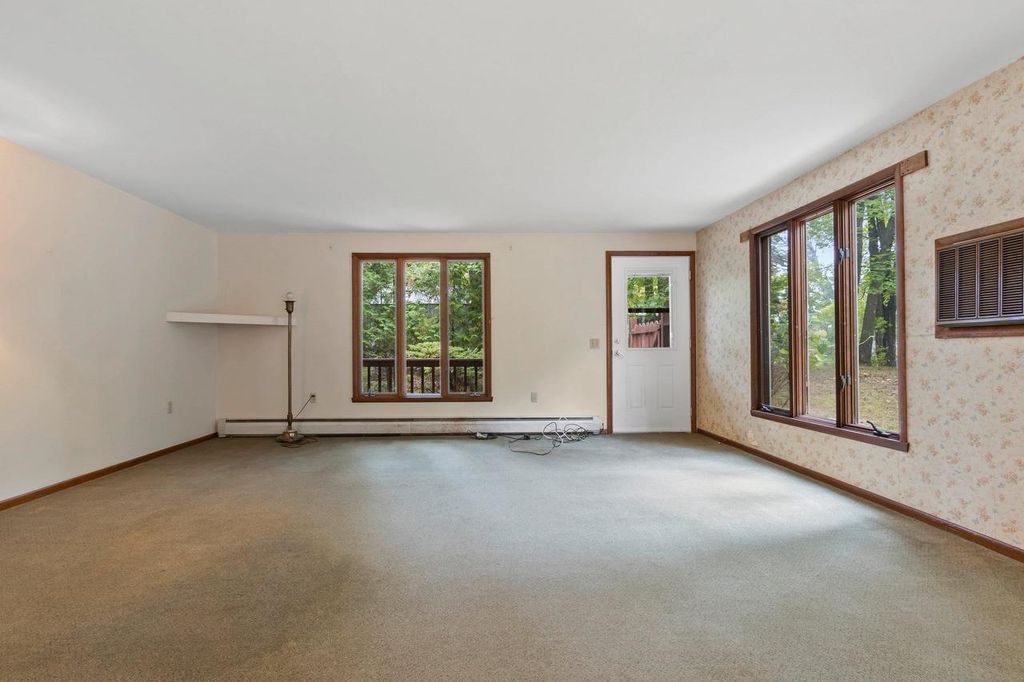 Photo of 11771 Laura LANE, Crivitz, WI 54114 (MLS # 50314919)