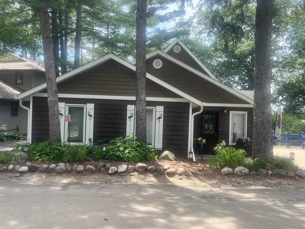 Photo of N2541 Cleghorn ROAD, Waupaca, WI 54981 (MLS # 50327785)