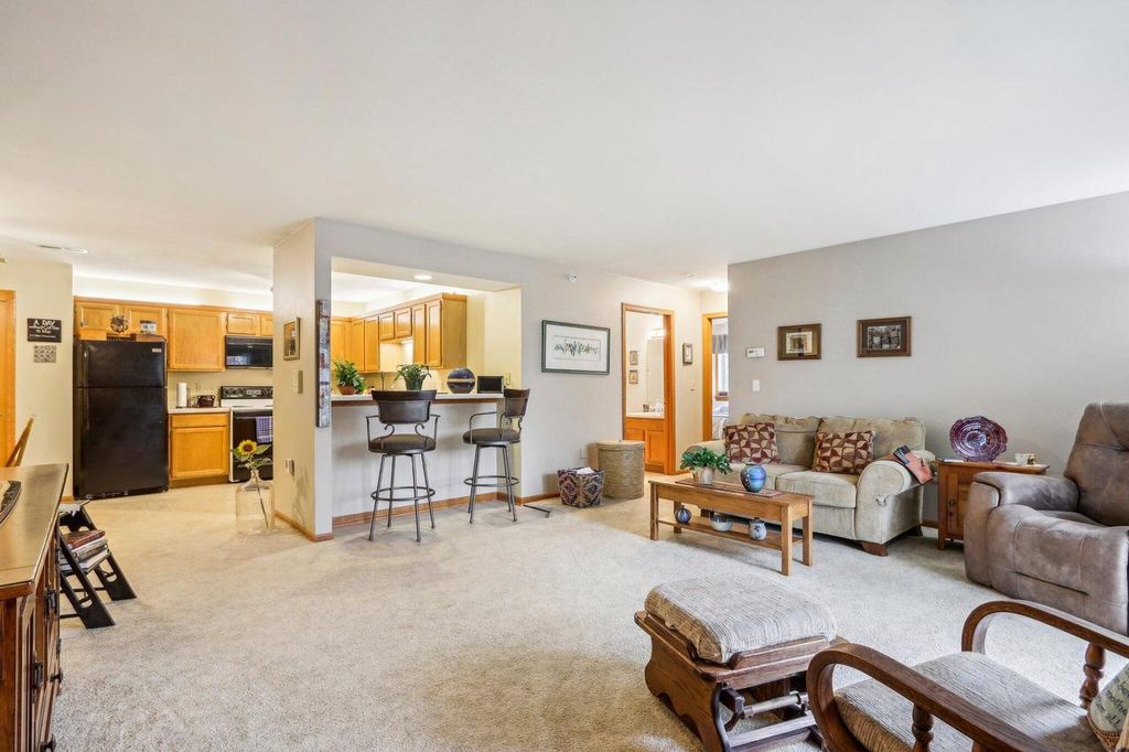 Photo of 9312 W Loomis ROAD #4, Franklin, WI 53132 (MLS # 1937541)