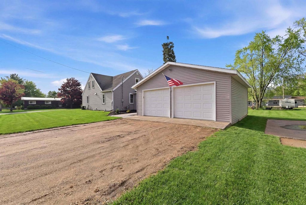 Photo of 121 Elm STREET, Plainfield, WI 54966 (MLS # 50332890)