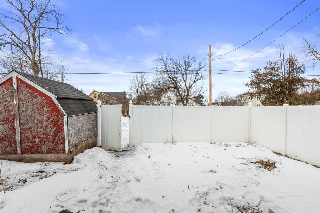 Photo of 260 17th Avenue South Ave, Wisconsin Rapids, WI 54495 (MLS # 22600156)