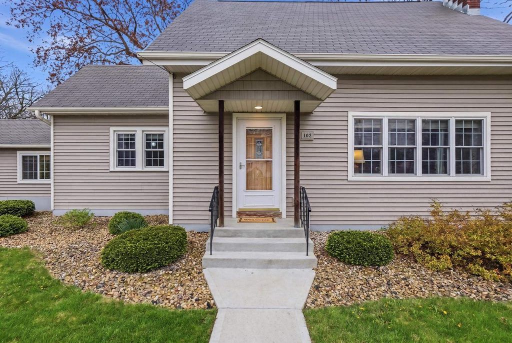 Photo of 102 S 1st STREET, Brooklyn, WI 53521 (MLS # 2020448)