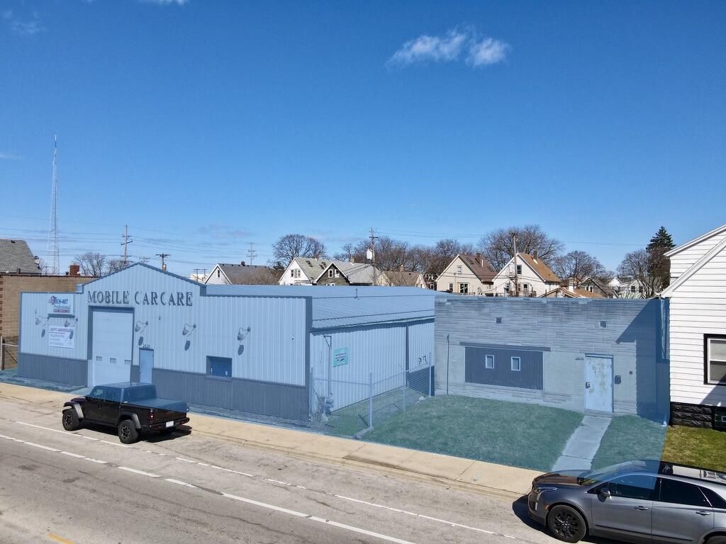 Photo of 3434 N Holton STREET, Milwaukee, WI 53212 (MLS # 1940010)