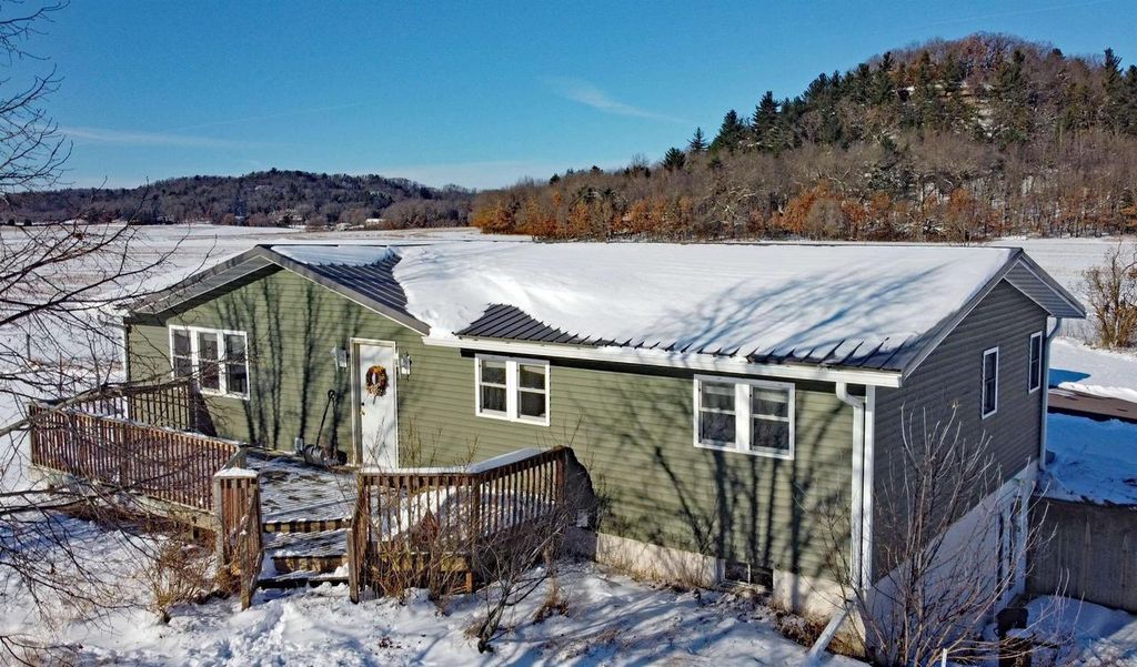 Photo of N3211 County Road G, Mauston, WI 53948 (MLS # 2013471)