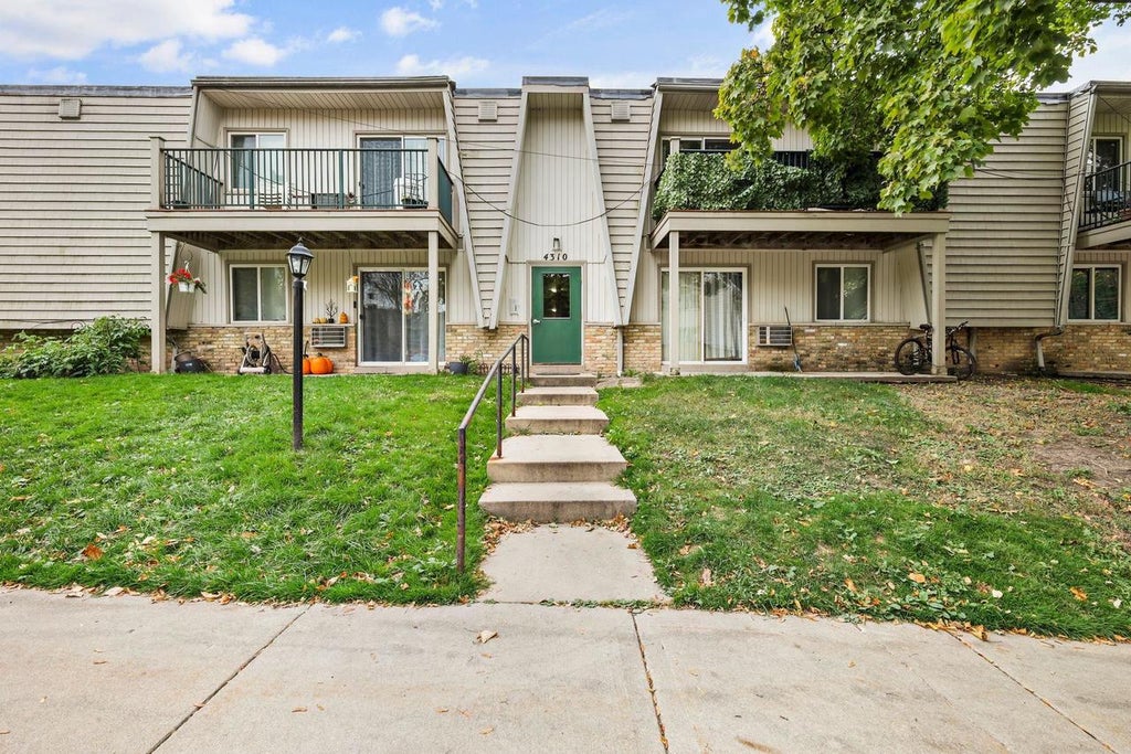 Photo of 4310 Melody LANE #204, Madison, WI 53704 (MLS # 2035011)