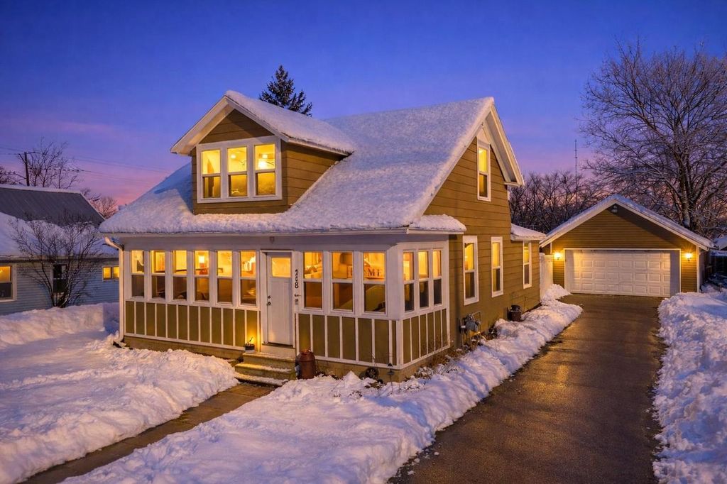 Photo of 118 N Johnson STREET, Berlin, WI 54923 (MLS # 2016477)