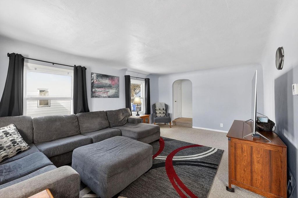 Photo of 2108 N Richmond STREET, Appleton, WI 54911 (MLS # 50320553)