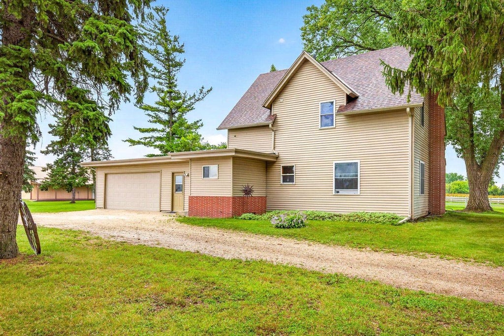 Photo of N8213 Sales ROAD, Van Dyne, WI 54979 (MLS # 50332532)
