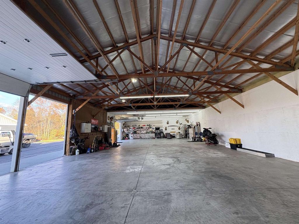 Photo of 64 Oakland ROAD, Cambridge, WI 53523 (MLS # 2014465)