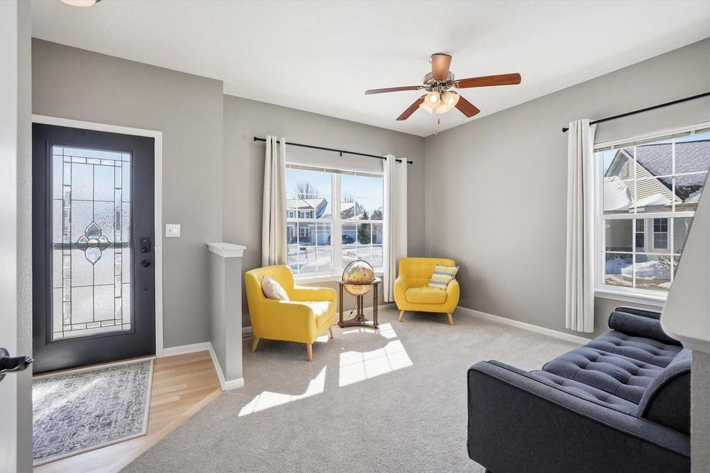 Photo of 734 Creekwood LANE, West Bend, WI 53095 (MLS # 1954314)