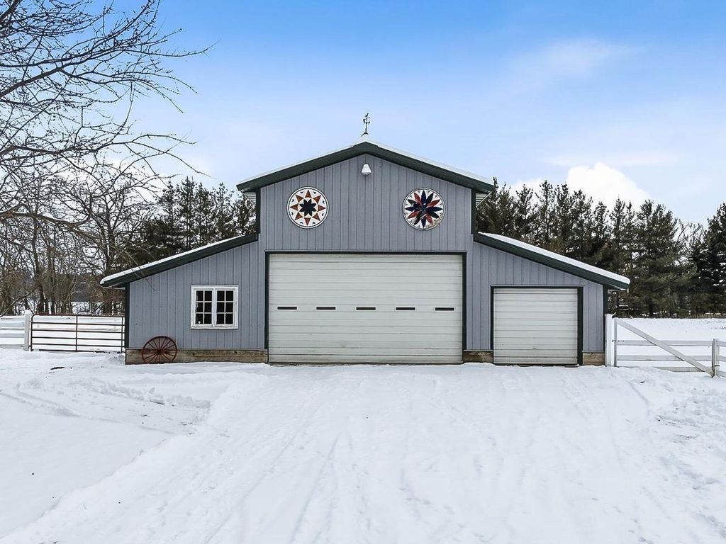Photo of N7294 Manske ROAD, Lake Mills, WI 53551 (MLS # 2013383)