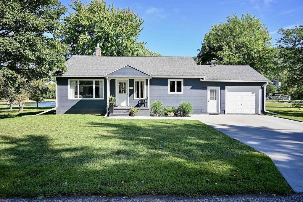 Photo of 204 Michaels STREET, Cochrane, WI 54622 (MLS # 1978512)