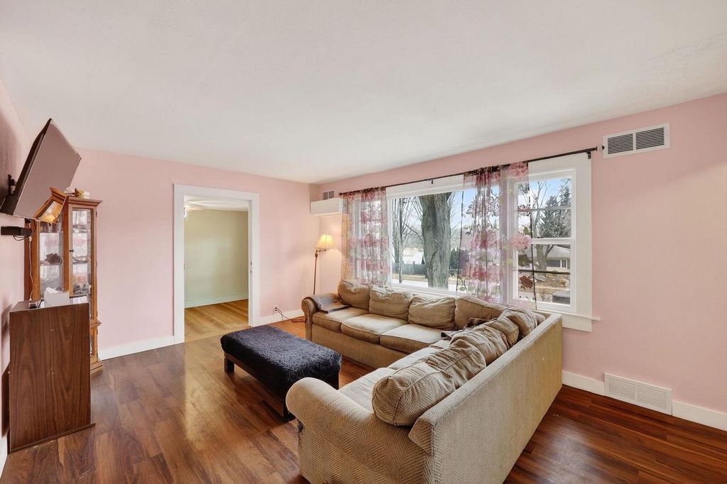 Photo of 1650 Sunfield STREET, Madison, WI 53704 (MLS # 2015951)