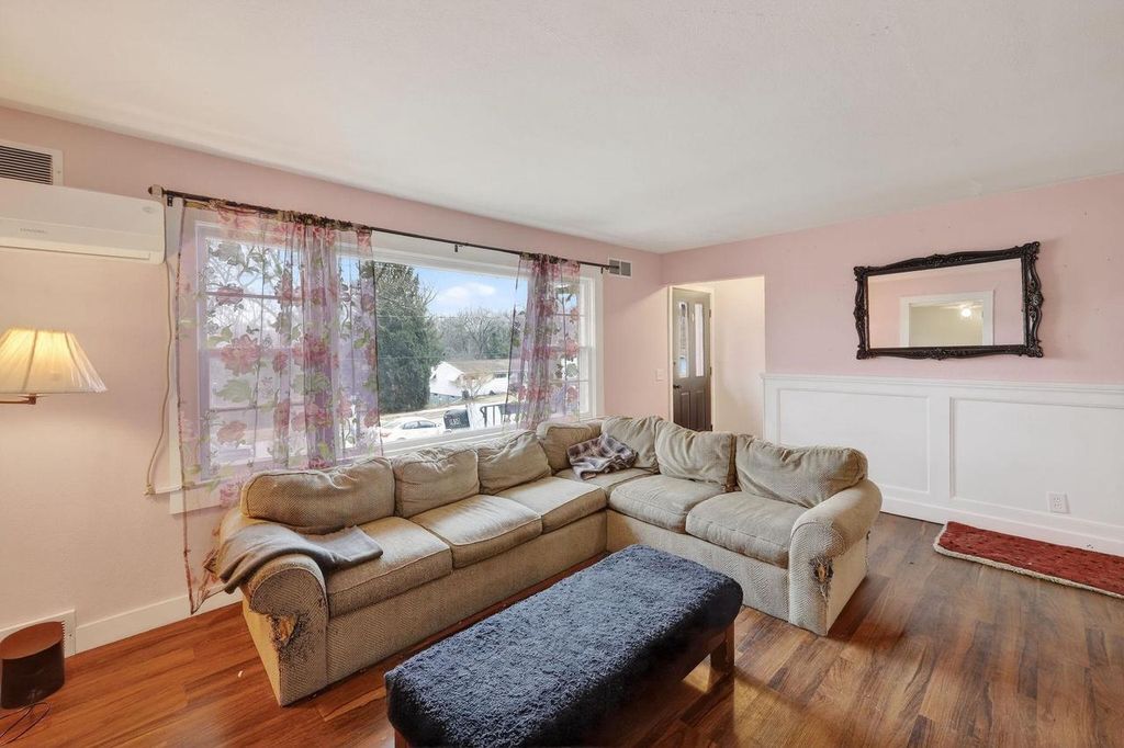 Photo of 1650 Sunfield STREET, Madison, WI 53704 (MLS # 2015951)