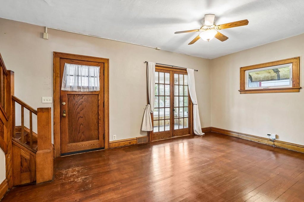 Photo of 309 N Brearly STREET, Madison, WI 53703 (MLS # 2030269)