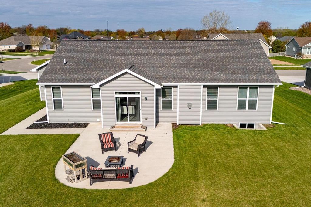 Photo of N1842 Schroeder Farm DRIVE, Greenville, WI 54942 (MLS # 50322837)