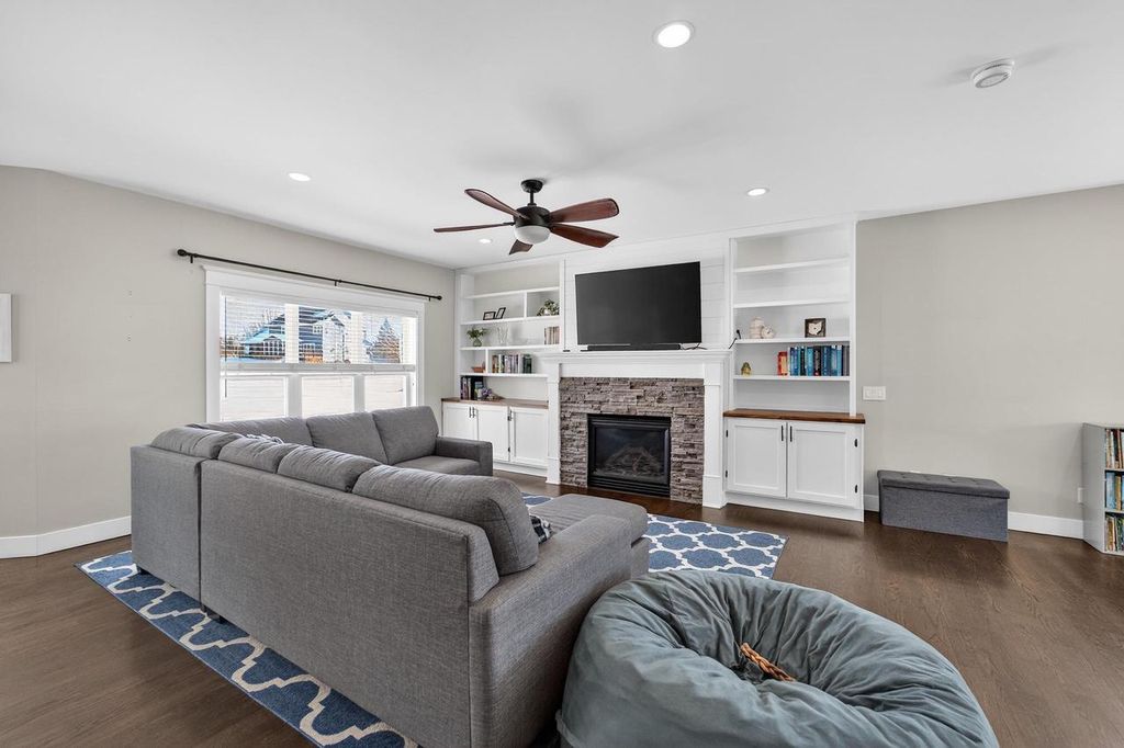 Photo of 7571 Heather Knoll LANE, Verona, WI 53593 (MLS # 2015193)