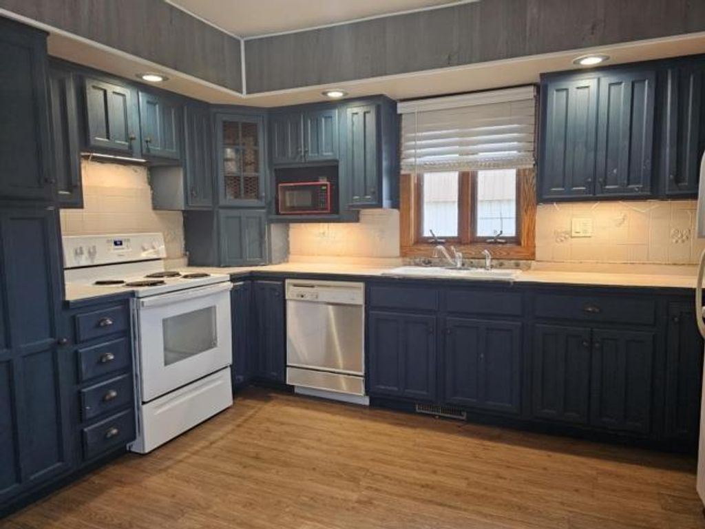 Photo of 306 E Clark STREET, Spencer, WI 54479 (MLS # 22505363)