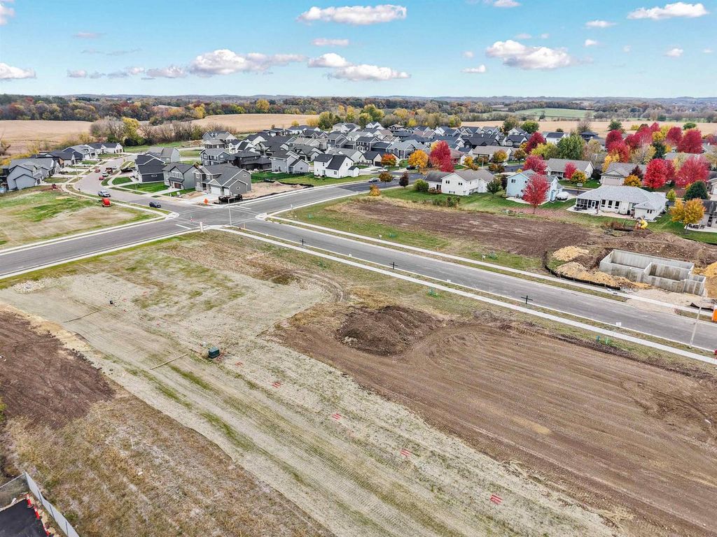 Photo of 304 Michelle LANE, Cottage Grove, WI 53527 (MLS # 2013111)