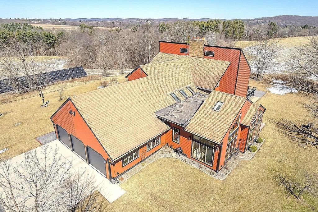 Photo of W10290 Lumsden ROAD, Elroy, WI 53929 (MLS # 2023465)