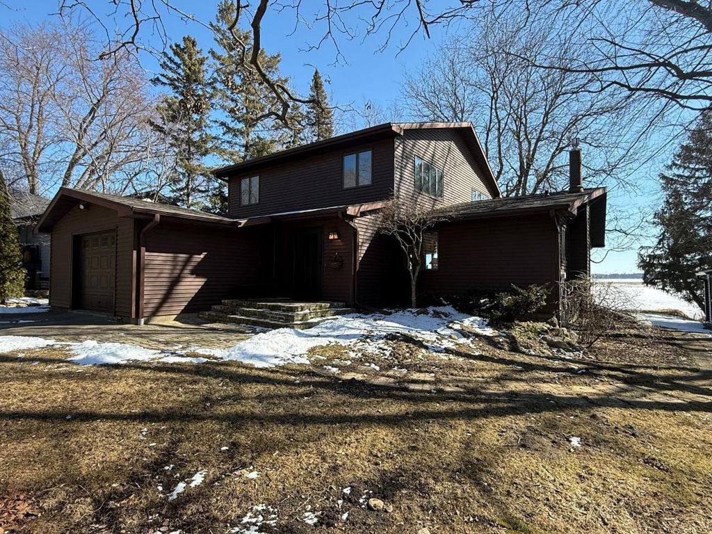 Photo of N6480 Shorewood Hills ROAD, Lake Mills, WI 53551 (MLS # 2017622)
