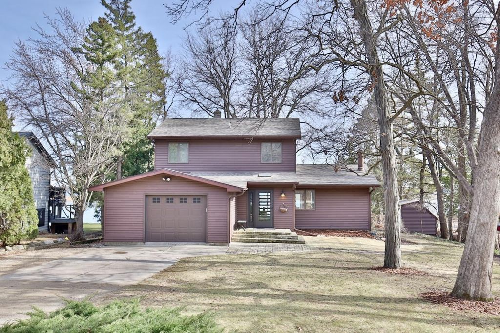Photo of N6480 Shorewood Hills ROAD, Lake Mills, WI 53551 (MLS # 2017622)