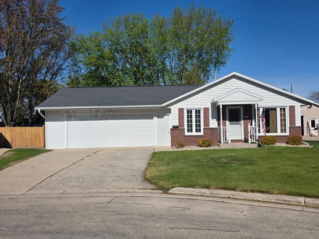 Photo of 229 Apollo COURT, Brillion, WI 54110 (MLS # 50325518)