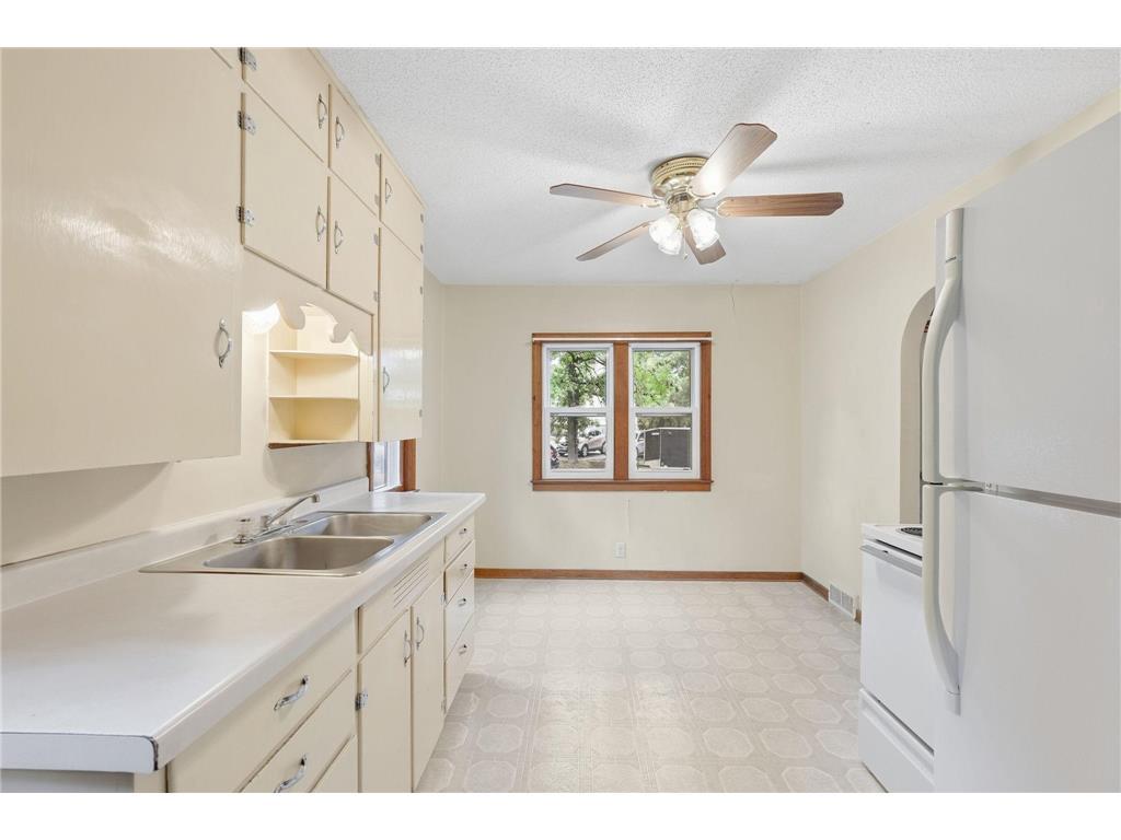 Photo of 303 8th AVENUE, Osceola, WI 54020 (MLS # 7146650)