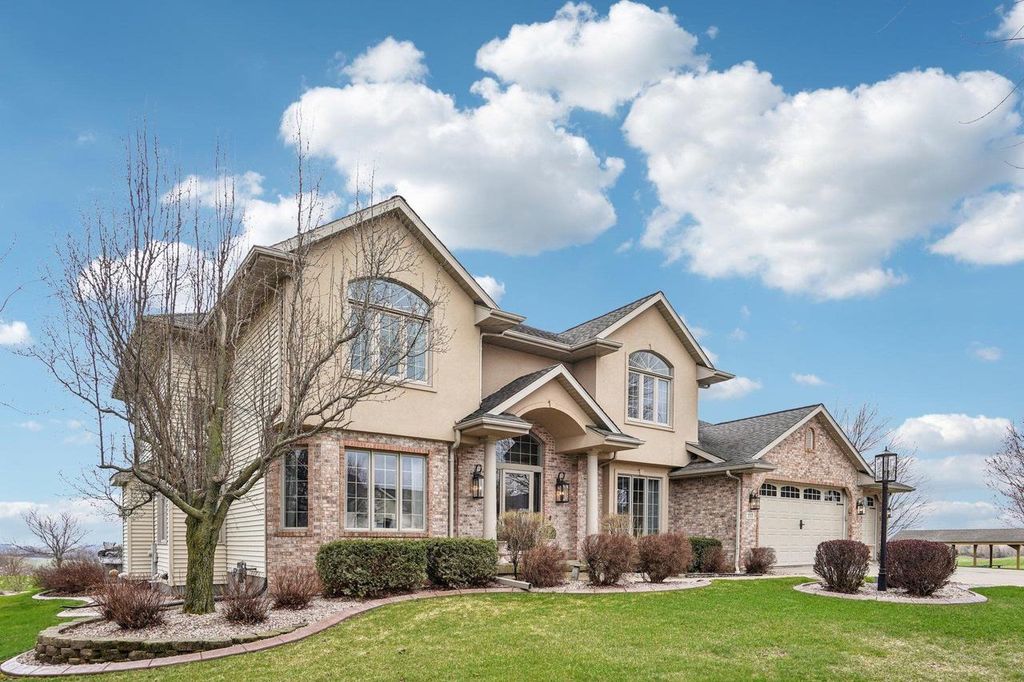 Photo of 217 Sunset DRIVE, Dane, WI 53529 (MLS # 2020957)