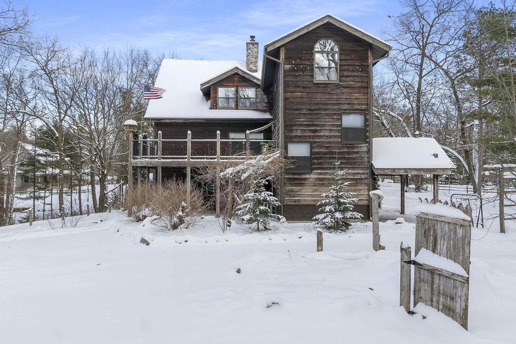 Photo of 4901 Spirea ROAD, Oconto, WI 54153 (MLS # 50315878)