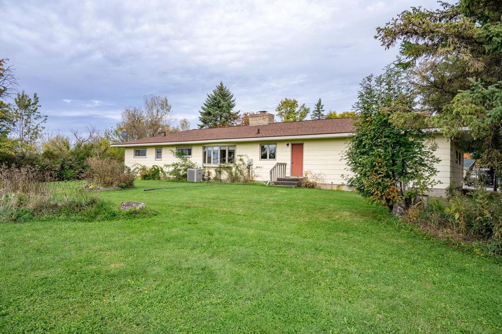 Photo of 804 Pearl STREET, Mauston, WI 53948 (MLS # 2010830)