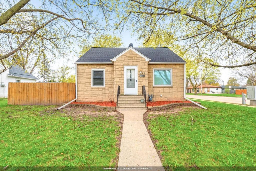 Photo of 1149 9th STREET, Green Bay, WI 54304 (MLS # 50324737)