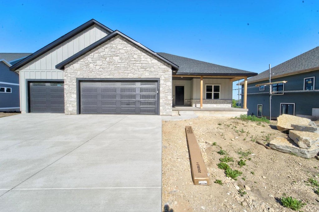 Photo of 1771 Woodford ROAD, Cross Plains, WI 53528 (MLS # 2026176)