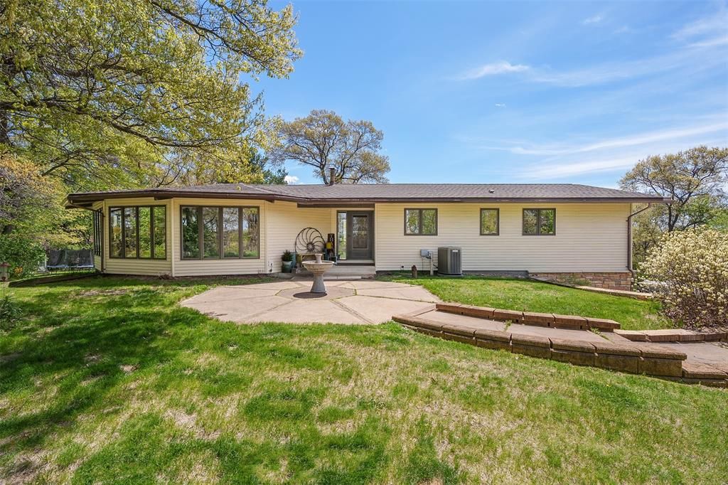Photo of E655 Woodridge DRIVE, Eau Claire, WI 54701 (MLS # 1600907)