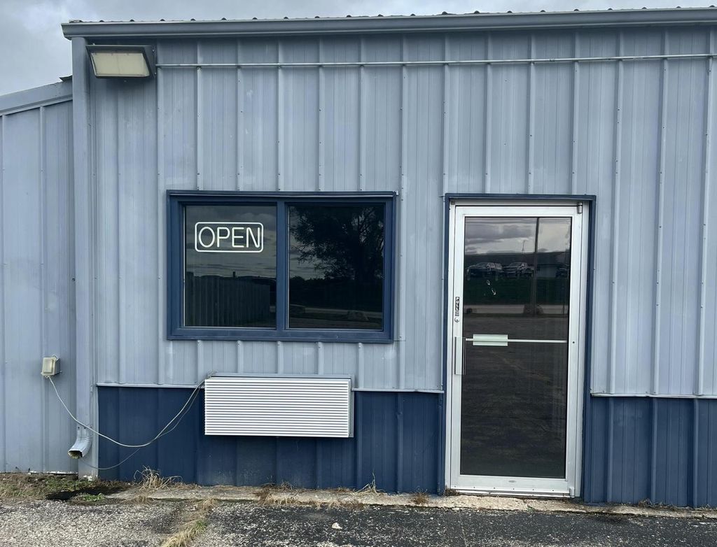 Photo of N5106 State Road 35, Onalaska, WI 54650 (MLS # 1938270)