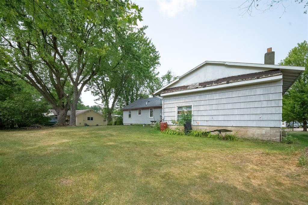 Photo of 1135 Mansfield STREET, Chippewa Falls, WI 54729 (MLS # 1604264)
