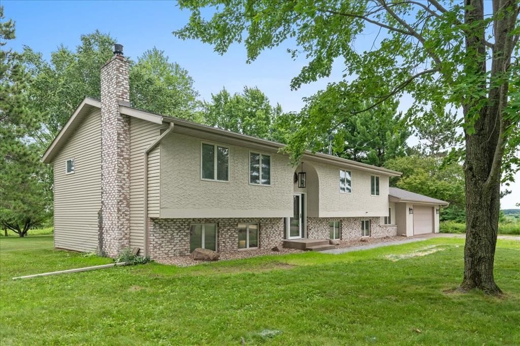 Photo of 1735 Highway 63, New Richmond, WI 54017 (MLS # 1600944)